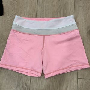 Lululemon bike shorts size 6 - pink